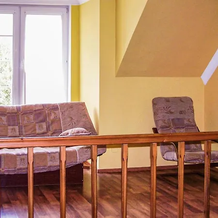 4 Bedroom Stunning In *